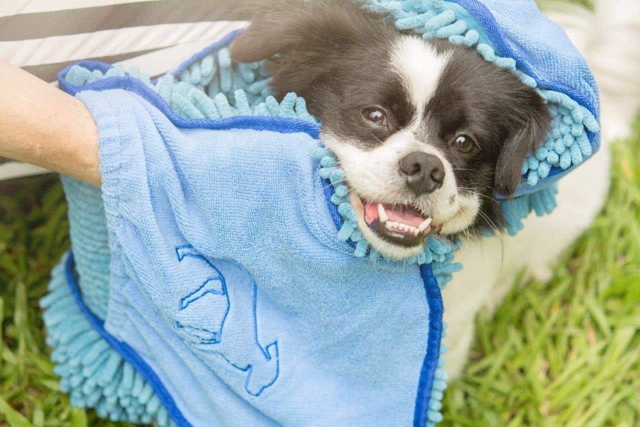 Ultra Absorbent Microfiber Quick Dry Towel for Dogs | Extra Large 35X15 Size | Comfortable Hand Pockets | Suitable for All Breeds | Indoor and Outdoor Use | Durable and Machine Washable